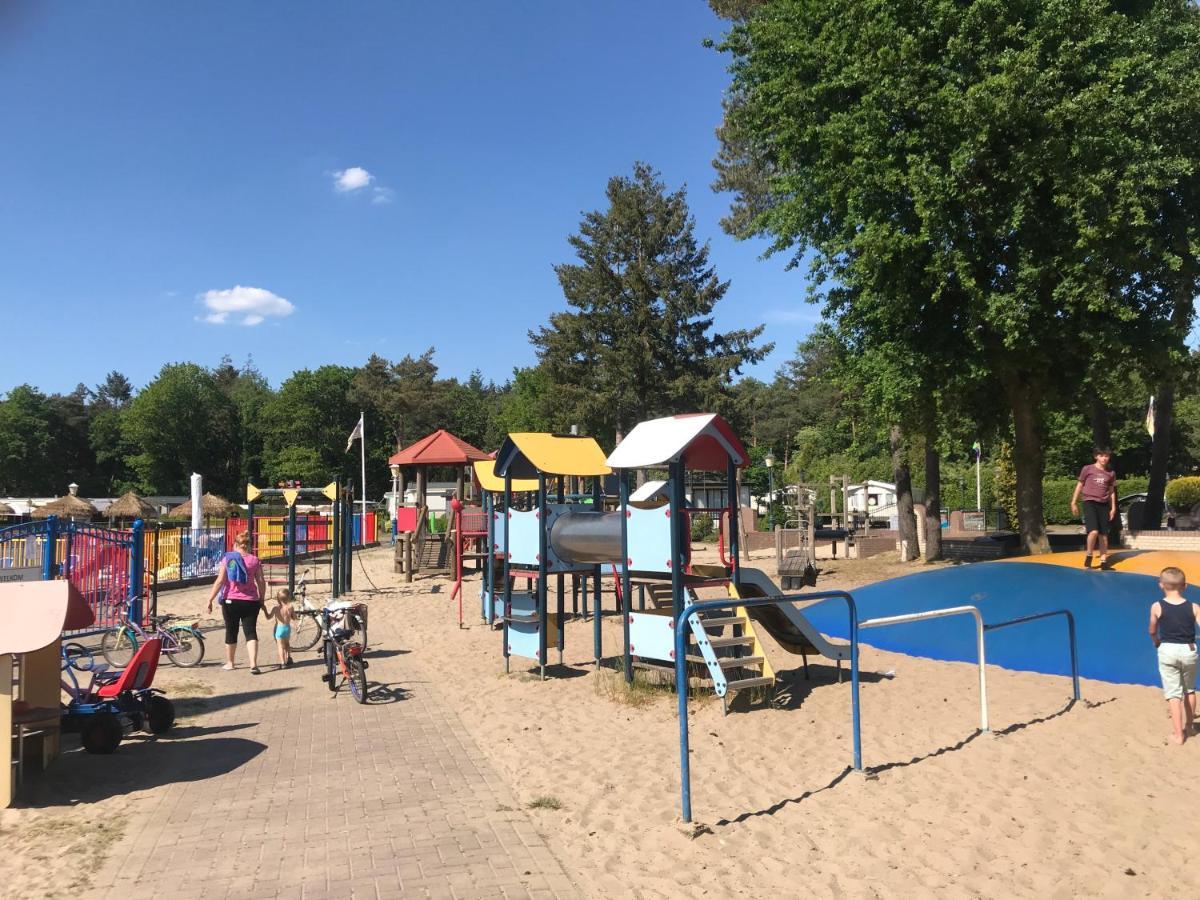 Vakantiepark De Zanderij Фортайзен Екстериор снимка